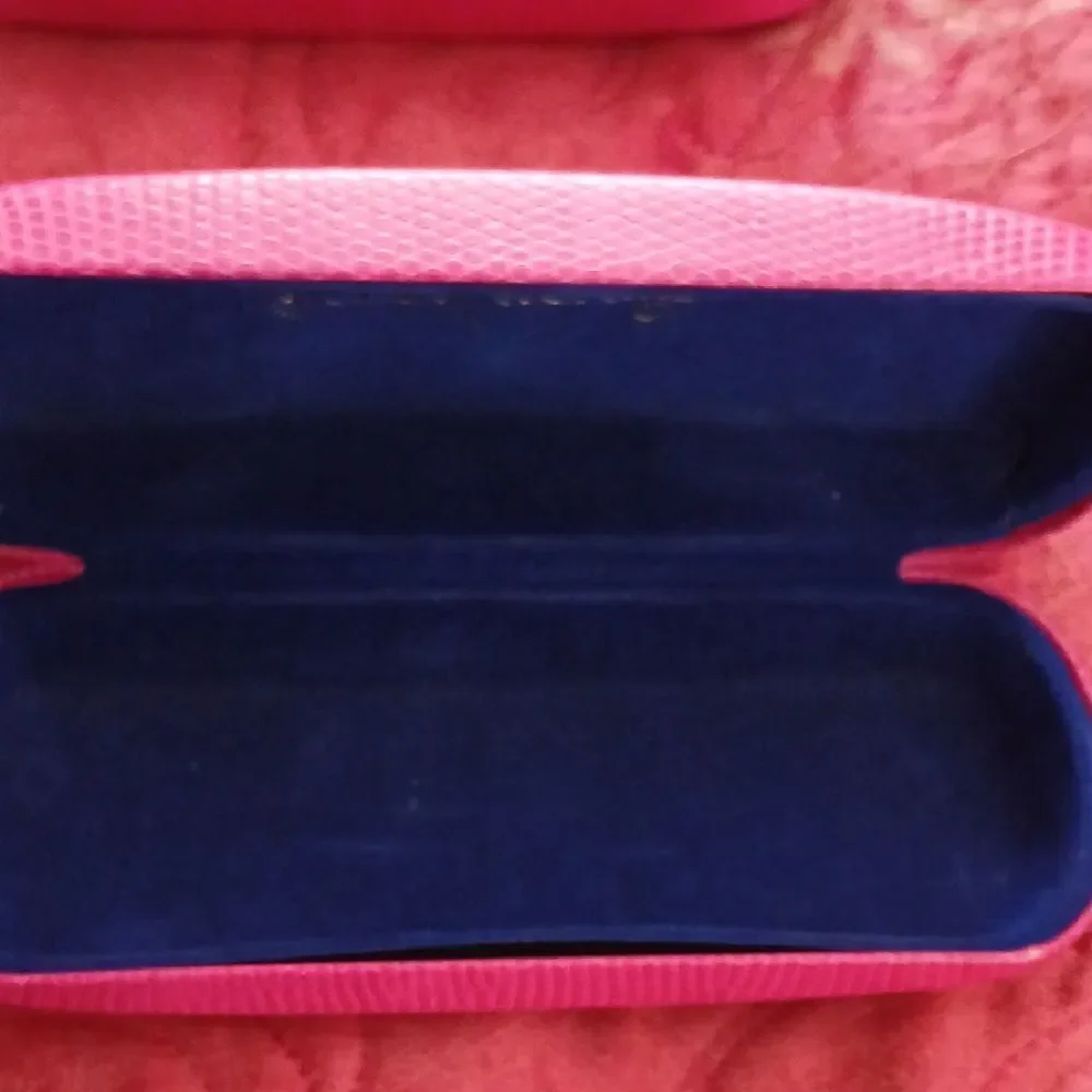 Lilly Pulitzer Pink Eyeglass Case with Gold Logo